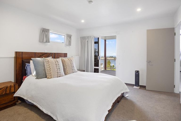 Photo of property in 19 Pine Grove, Tairua, 3508