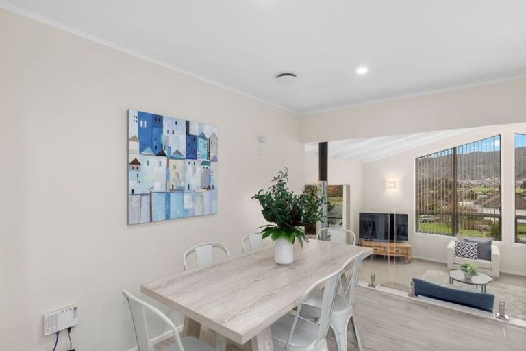 Photo of property in 30 Davis Grove, Wainuiomata, Lower Hutt, 5014