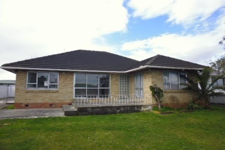 Photo of property in 16 Valentine Street, Papakura, 2110