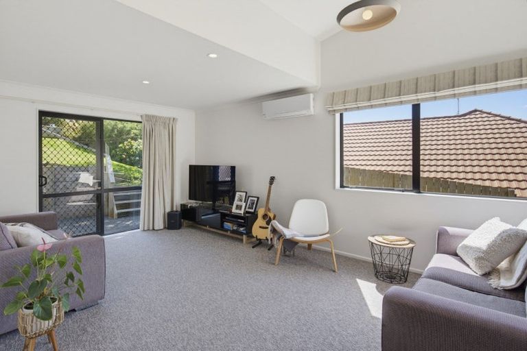 Photo of property in 10 Sams Way, Raumati South, Paraparaumu, 5032