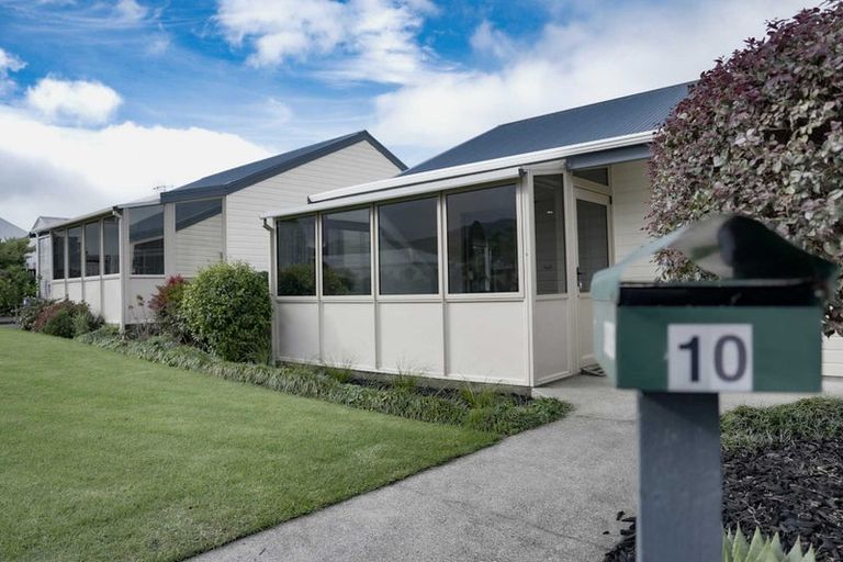Photo of property in 10 Village Way, Waihi, 3610