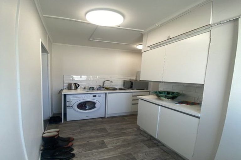 Photo of property in 37b Plunket Street, Kelburn, Wellington, 6012