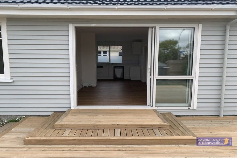 Photo of property in 17 Kearneys Road, Linwood, Christchurch, 8062