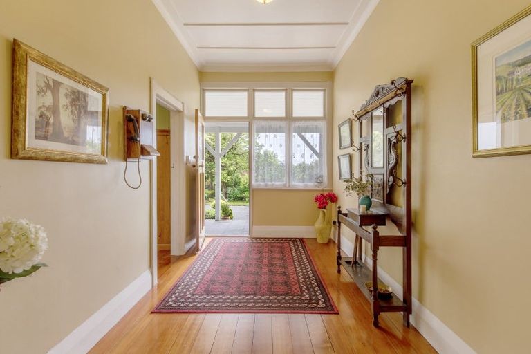 Photo of property in 62 Porangahau Road, Waipukurau, 4200