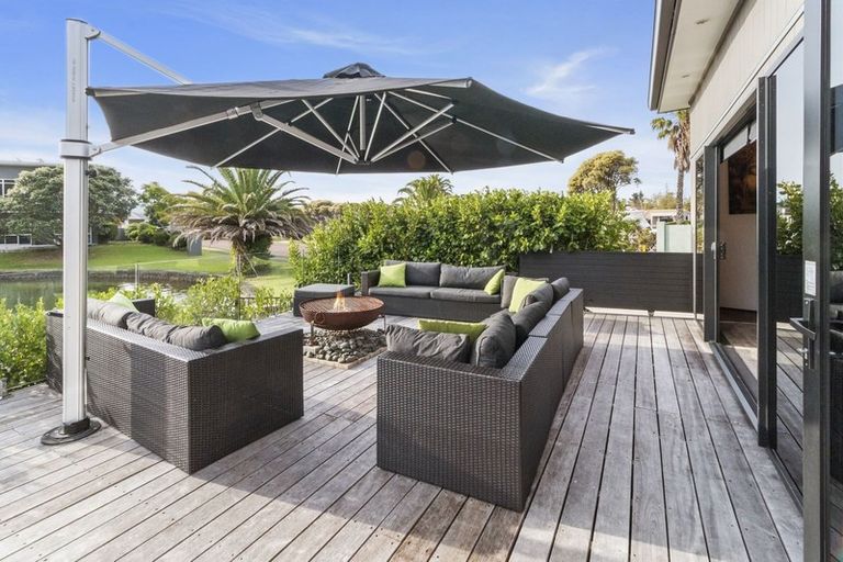 Photo of property in 421 Waterways Parade, Pauanui, Hikuai, 3579