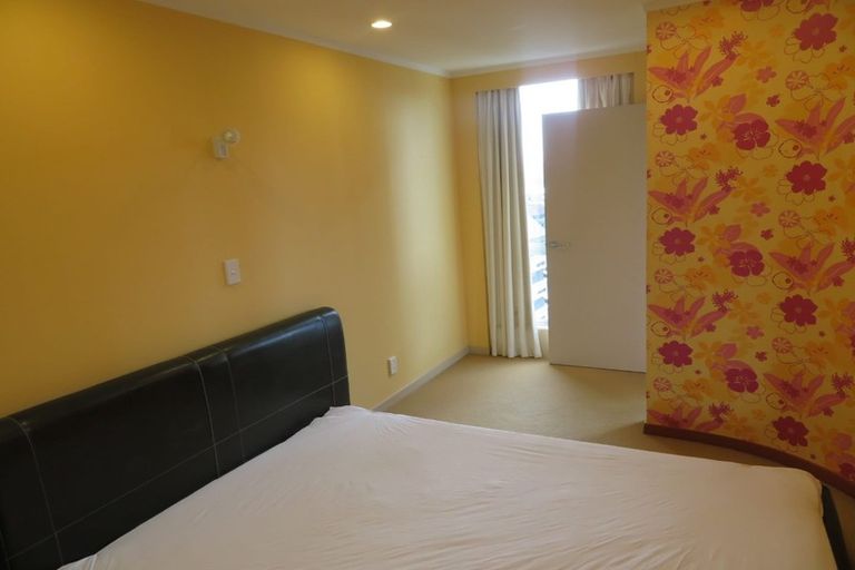 Photo of property in Terrace Heights Apartments, 13f/163 The Terrace, Wellington Central, Wellington, 6011