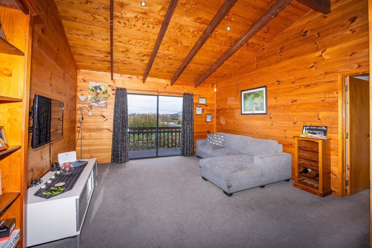 Photo of property in 203 Taylor Avenue, Te Awamutu, 3800