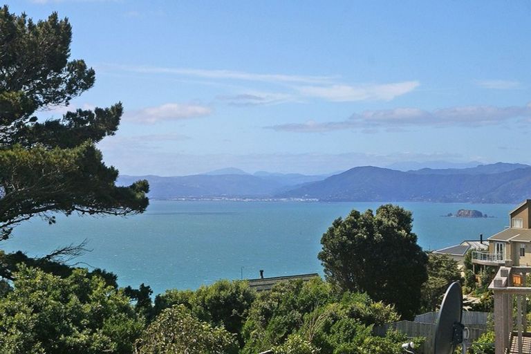 Photo of property in 80 Beacon Hill Road, Strathmore Park, Wellington, 6022