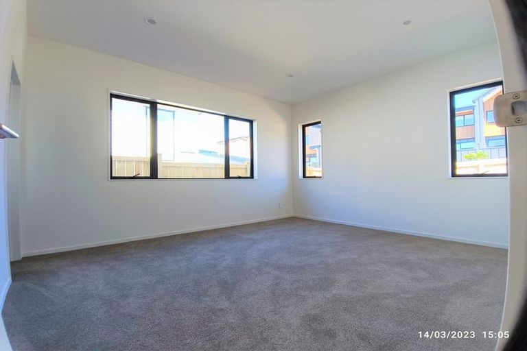 Photo of property in 4 Luff Place, Long Bay, Auckland, 0630