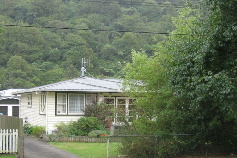 Photo of property in 34a Black Beech Street, Birchville, Upper Hutt, 5018