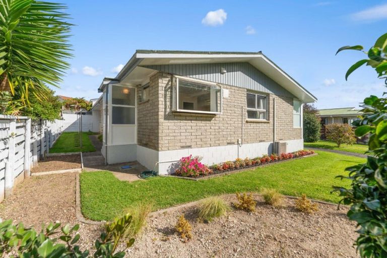 Photo of property in 294 Ngatai Road, Bellevue, Tauranga, 3110