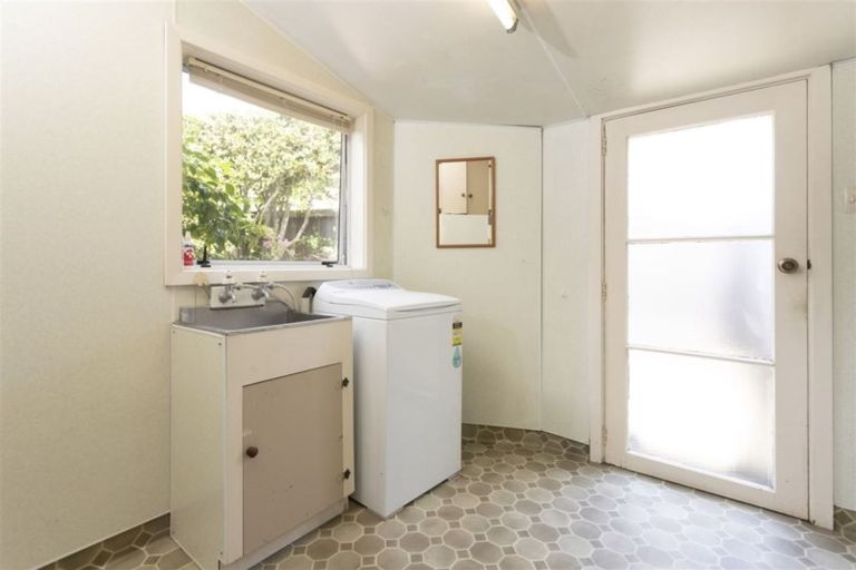 Photo of property in 30 Yardley Street, Avonhead, Christchurch, 8042