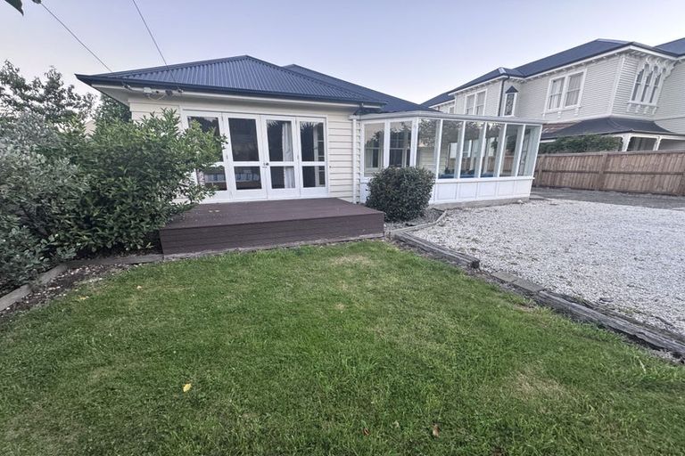 Photo of property in 10 Webb Street, St Albans, Christchurch, 8014