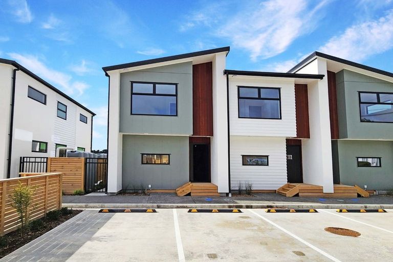 Photo of property in 10 Reading Street, Wainuiomata, Lower Hutt, 5014