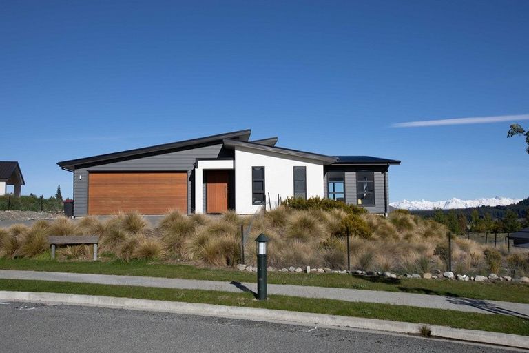 Photo of property in 24 Mistake Drive, Lake Tekapo, 7999