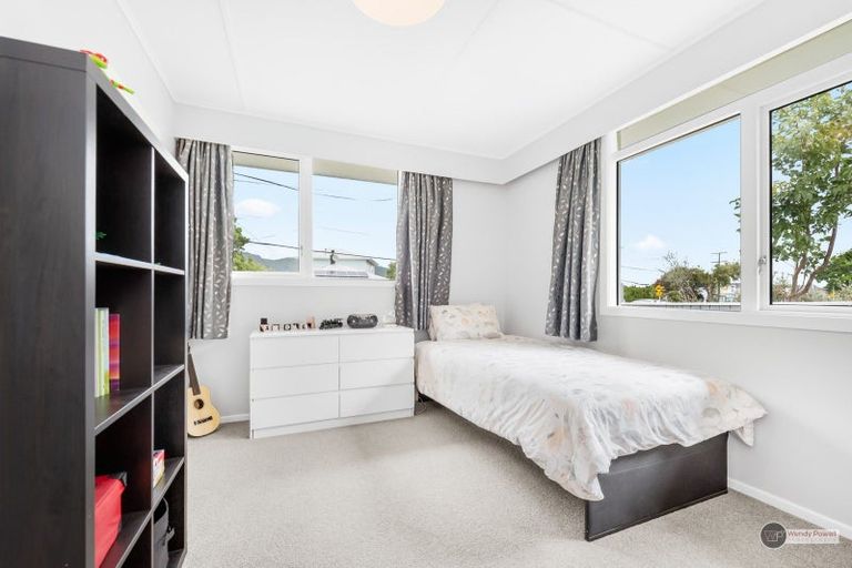 Photo of property in 183 Taita Drive, Avalon, Lower Hutt, 5011