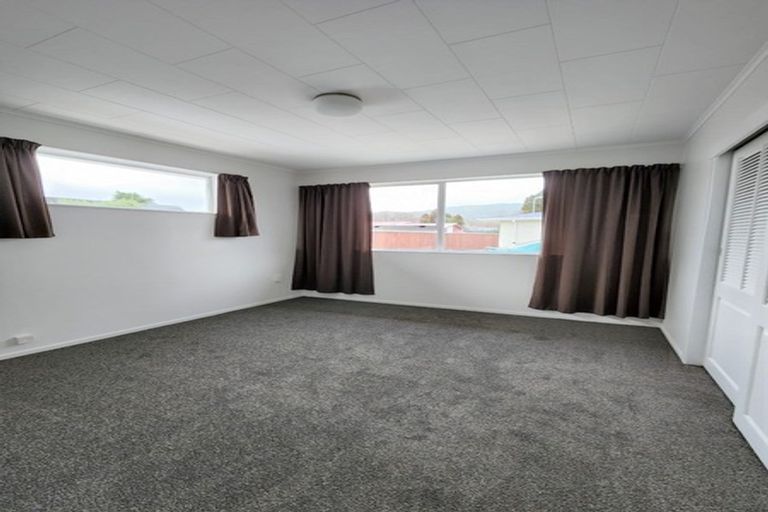 Photo of property in 392c Fergusson Drive, Heretaunga, Upper Hutt, 5018