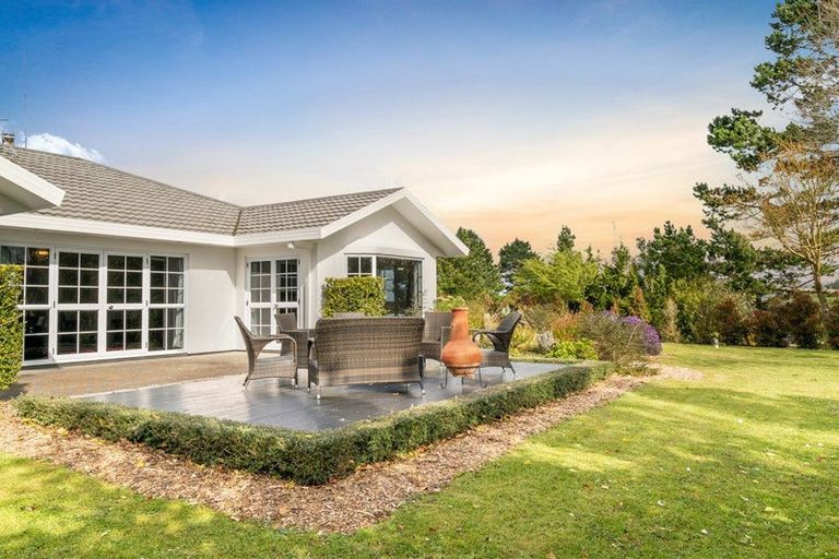 Photo of property in 10 Trig Road, Tuakau, 2694