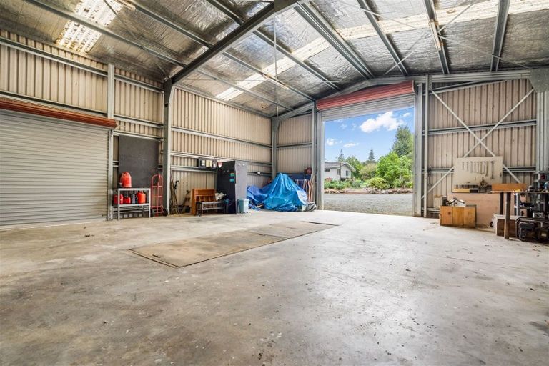 Photo of property in 35 Newton Road, Maungatapere, Whangarei, 0170