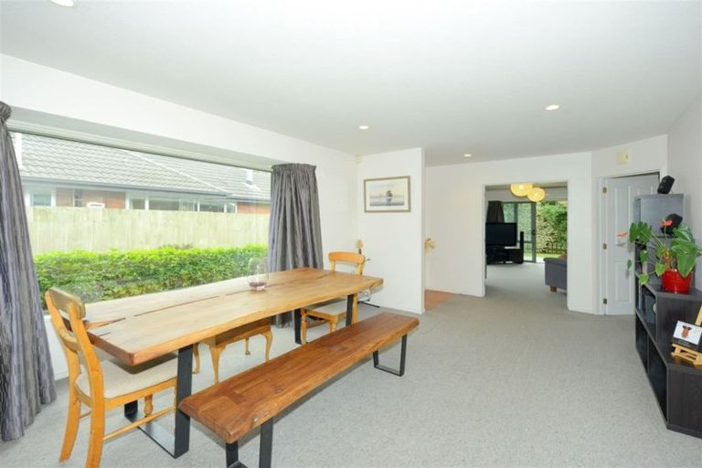 Photo of property in 10a Kumai Place, Sockburn, Christchurch, 8042