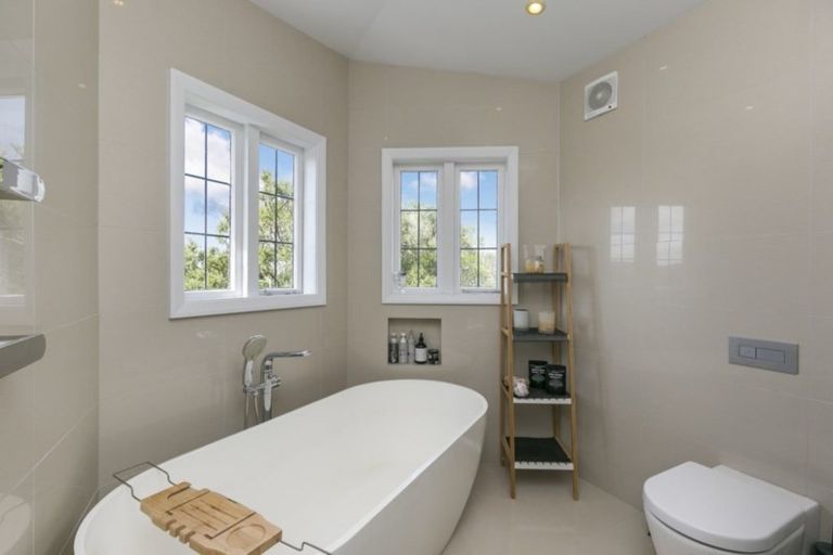 Photo of property in 15 Flers Street, Karori, Wellington, 6012