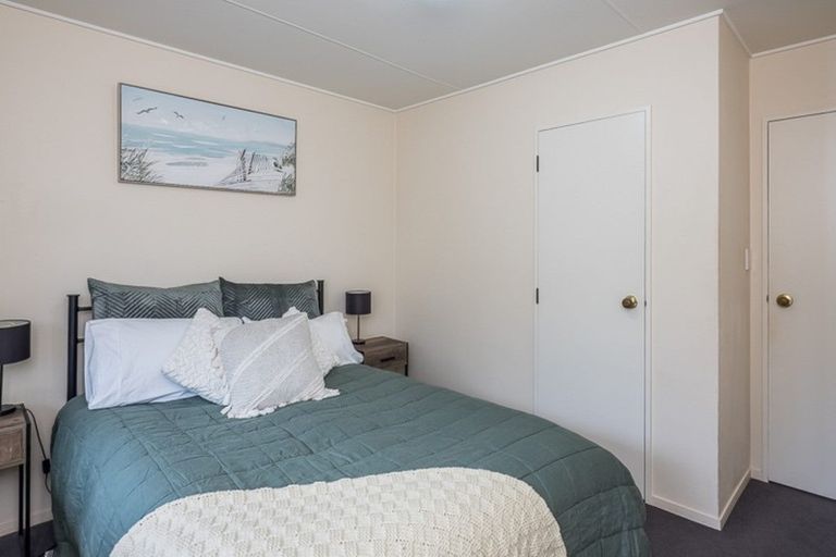 Photo of property in 3 Dennis Taylor Court, Paraparaumu, 5032