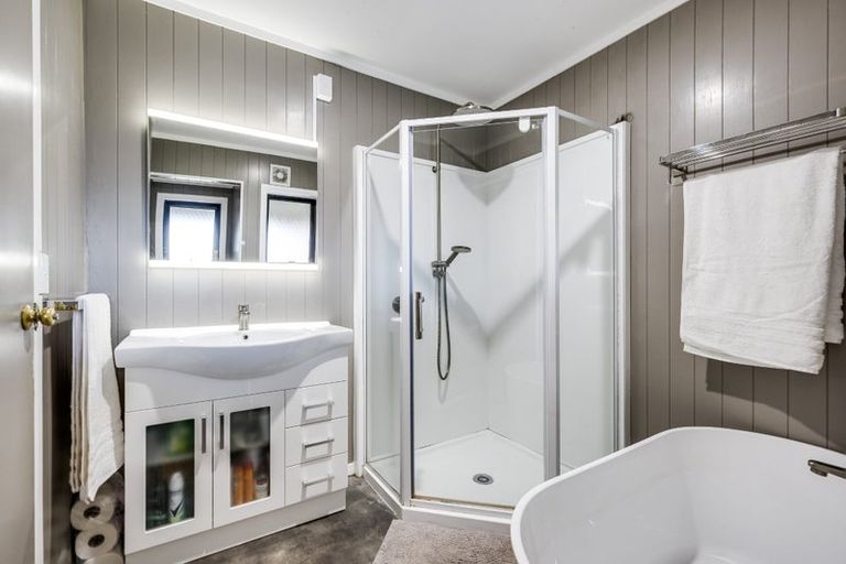 Photo of property in 404 Main North Road, Bay View, Napier, 4104