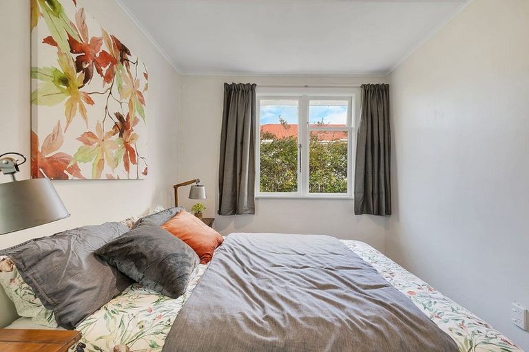 Photo of property in 59 Leicester Street, Cannons Creek, Porirua, 5024