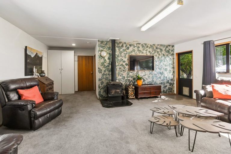 Photo of property in 90 Spur Road, Hadlow, Timaru, 7975