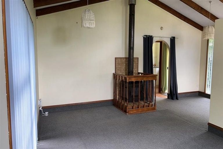 Photo of property in 37 Wakefield Street, Westport, 7825