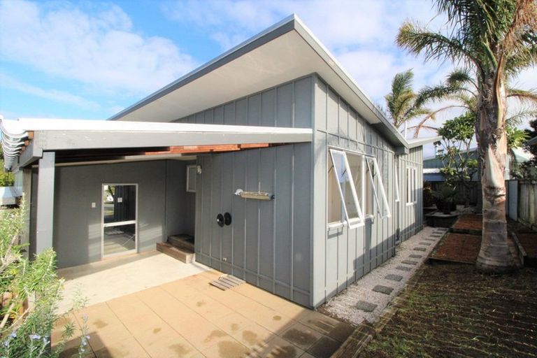 Photo of property in 107 The Fairway, Matarangi, Whitianga, 3592