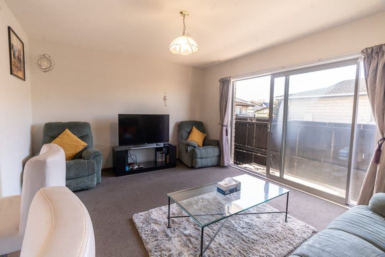 Photo of property in 4/443a Main South Road, Hornby, Christchurch, 8042