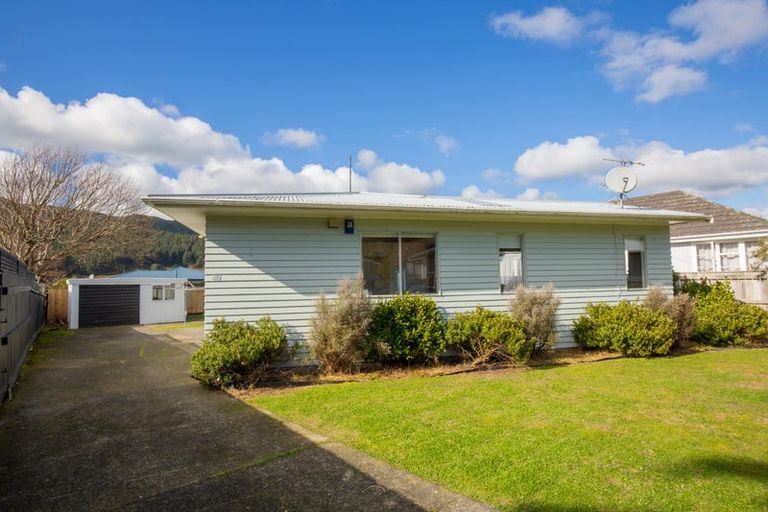 Photo of property in 40 Hamstead Street, Wainuiomata, Lower Hutt, 5014