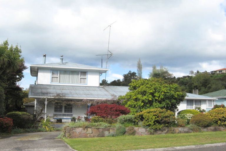 Photo of property in 6 Peach Grove, Taupo, 3330