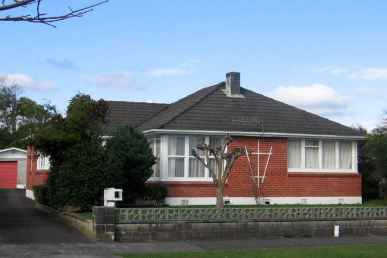 Photo of property in 12 London Terrace, Awapuni, Palmerston North, 4412