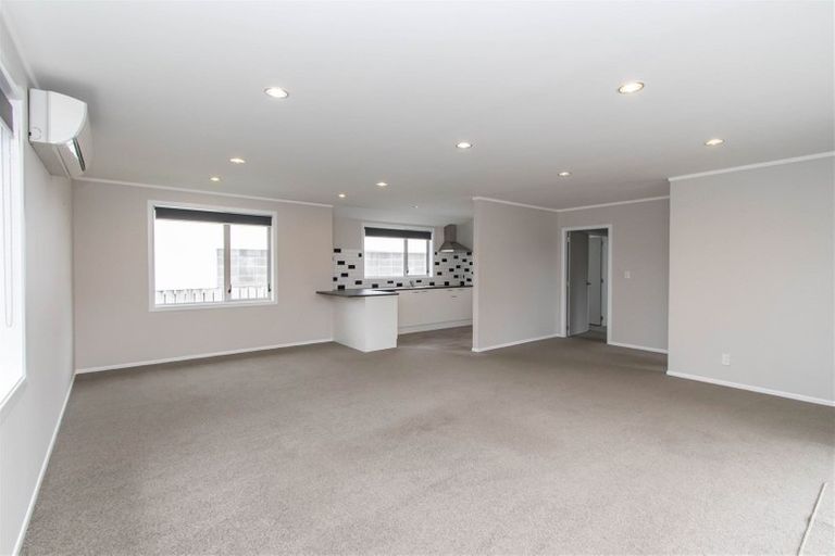 Photo of property in 5a Maire Street, Inglewood, 4330