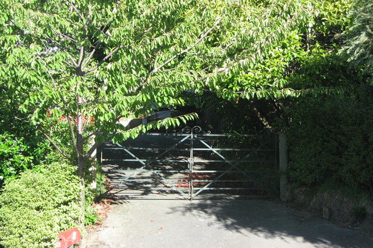 Photo of property in 17 Hempleman Drive, Akaroa, 7520