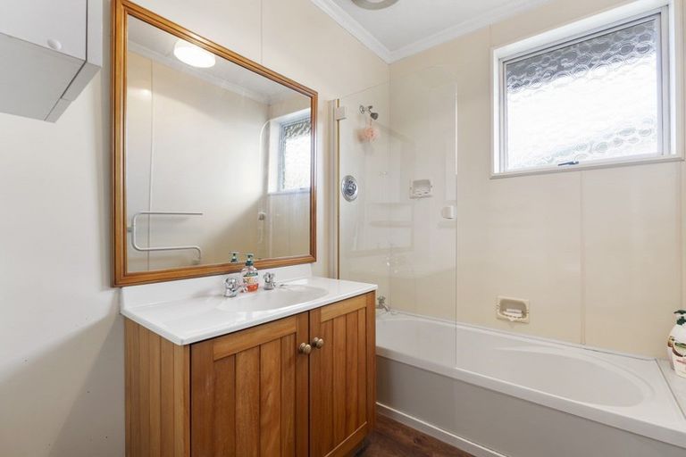 Photo of property in 60 Humber Street, Rongotea, 4476