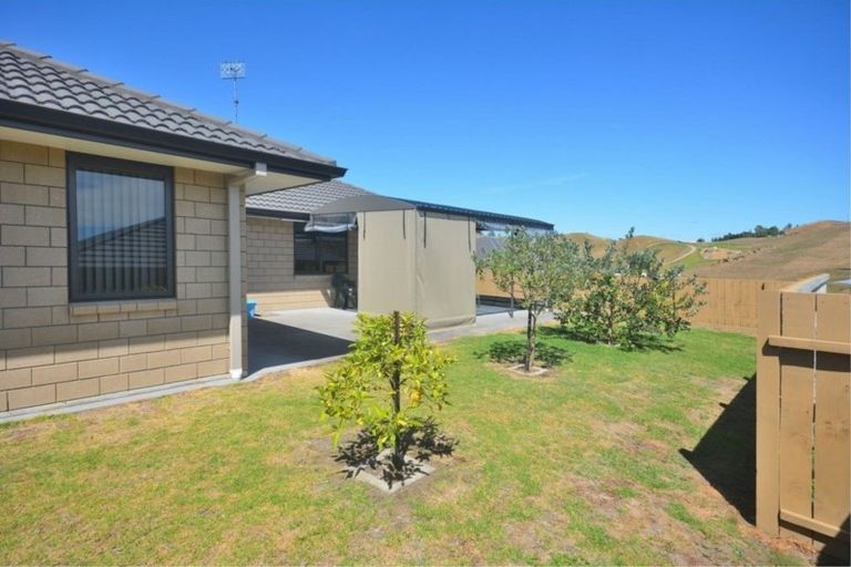Photo of property in 125 Ballintoy Park Drive, Welcome Bay, Tauranga, 3175