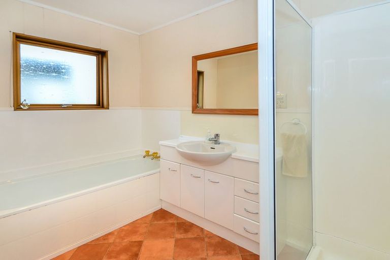 Photo of property in 9 Cooper Street, Pukekohe, 2120