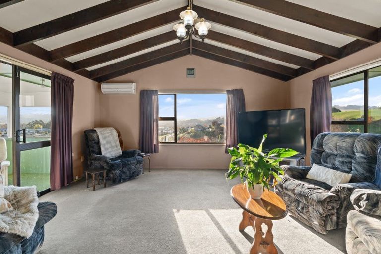 Photo of property in 16 Allen Road, Green Island, Dunedin, 9018