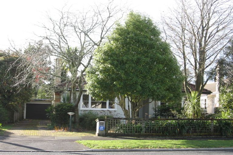 Photo of property in 39 East Street, Claudelands, Hamilton, 3214