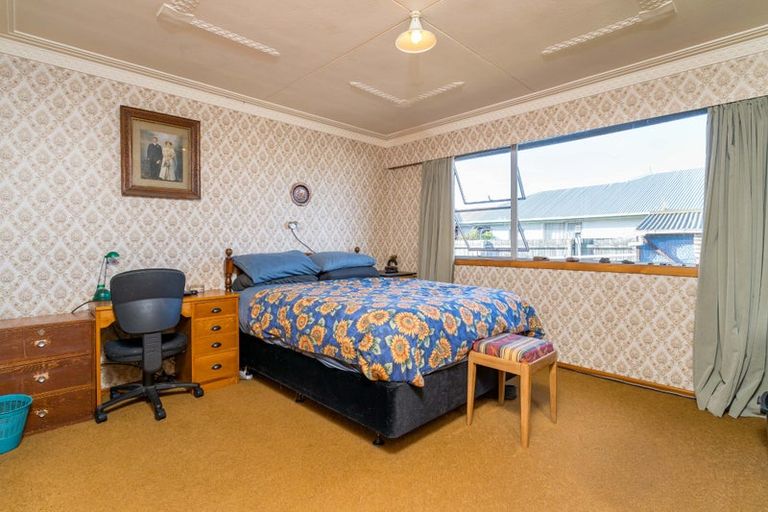 Photo of property in 207 Oxford Street, South Dunedin, Dunedin, 9012