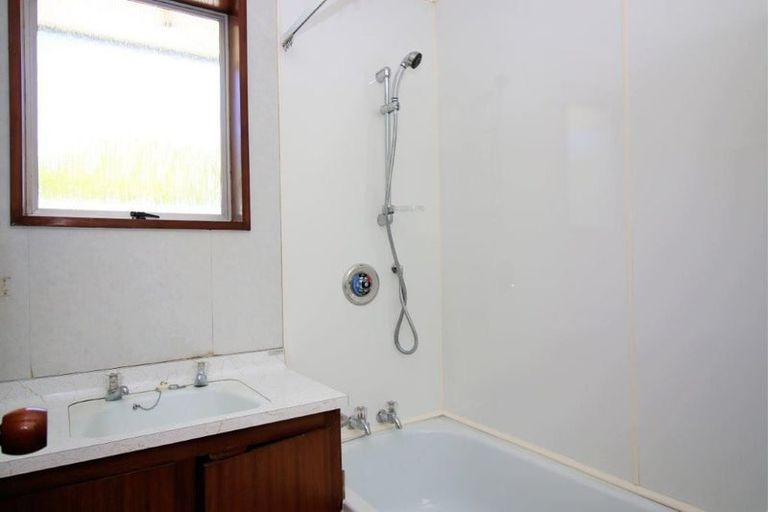 Photo of property in 87c Main Road, Fairfield, Dunedin, 9018