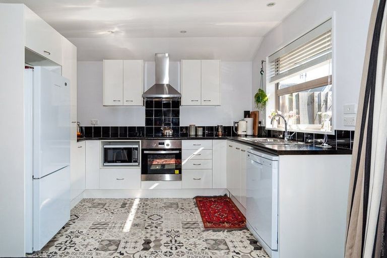 Photo of property in 1/31 Veitches Road, Casebrook, Christchurch, 8051