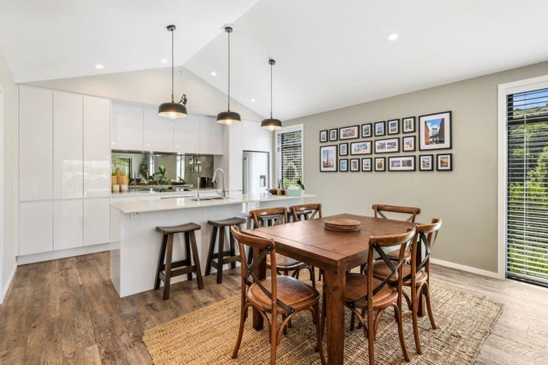 Photo of property in 87 Pakanga Grove, Pyes Pa, Tauranga, 3112