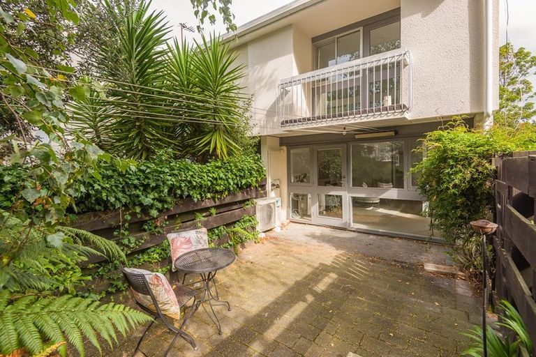 Photo of property in 1/78a Holly Road, St Albans, Christchurch, 8014