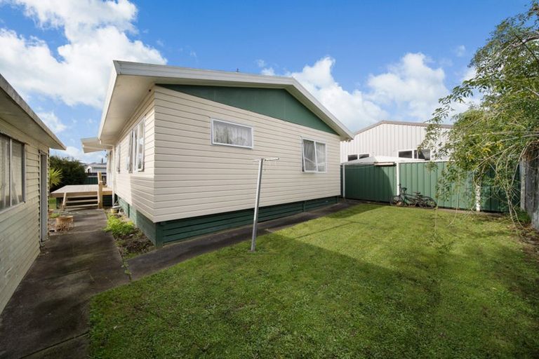 Photo of property in 69a Greenhaven Avenue, Opaheke, Papakura, 2113