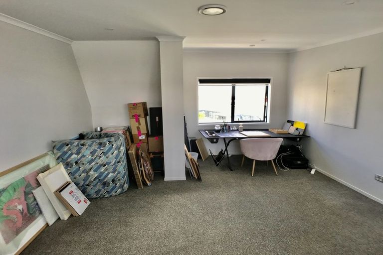 Photo of property in 174 Hobsonville Point Road, Hobsonville, Auckland, 0616