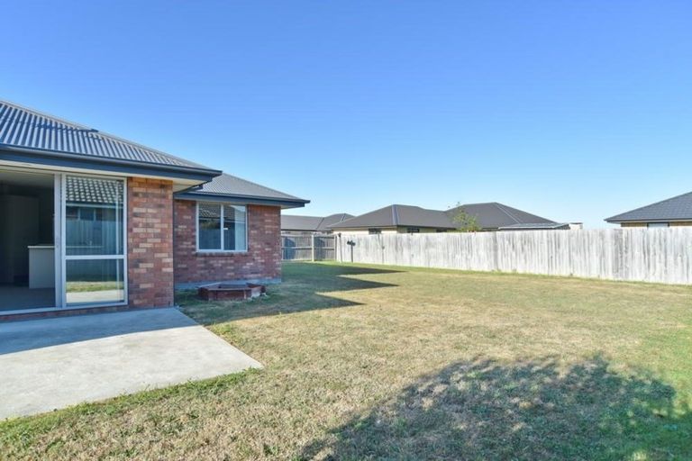 Photo of property in 9 Maple Place, Rangiora, 7400